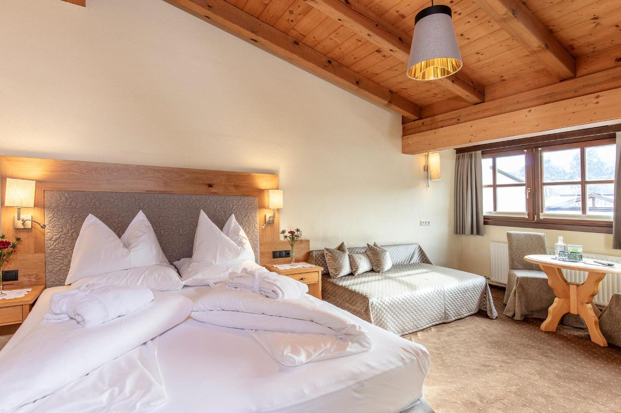 Hotel Hubertus Inkl Summer Card Sölden Zewnętrze zdjęcie